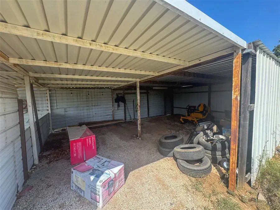 18208 Gaddy Road, Shawnee, OK 74801 - #3