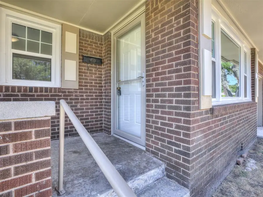 1900 Sheffield Road, Oklahoma City, OK 73120 - #2