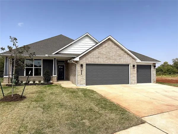 14209 Upper Village Drive, Piedmont, OK 73078