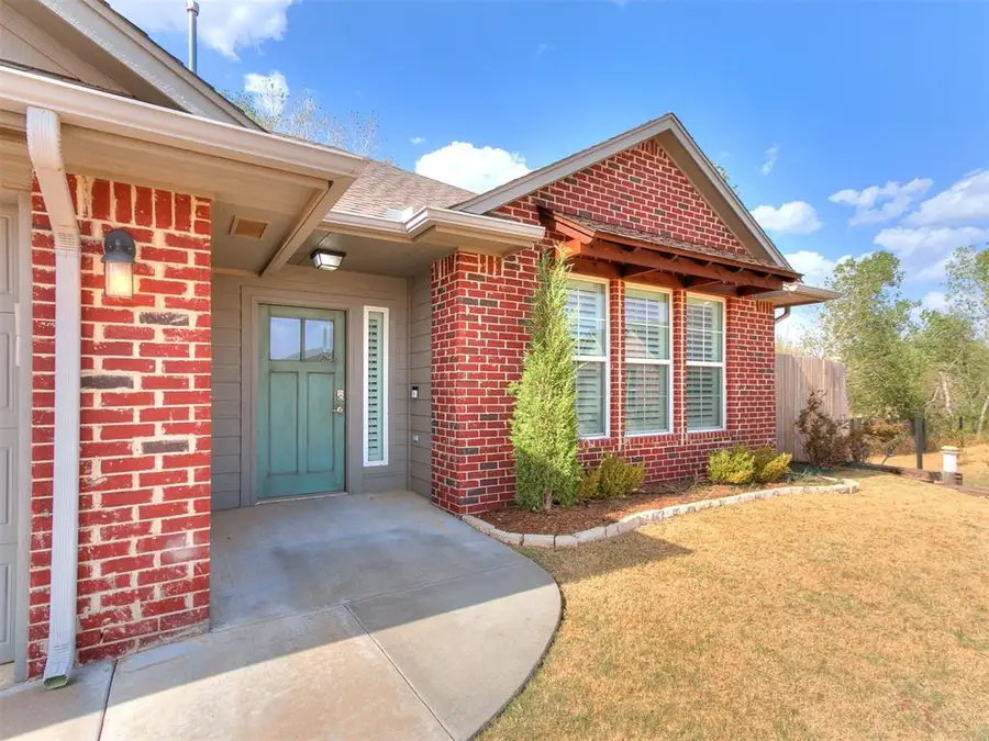 429 NW Cindy Court, Piedmont, OK 73078 - #2