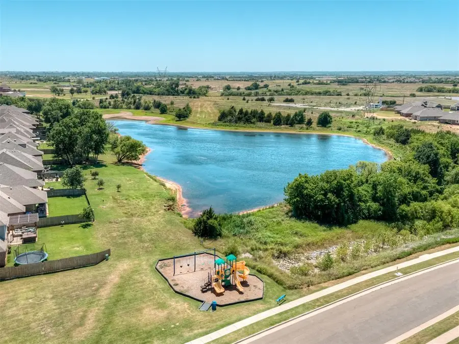 9040 NW 142nd Street, Yukon, OK 73099 - #2