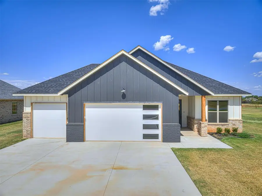 29771 Jade Street, Cashion, OK 73016 - #2