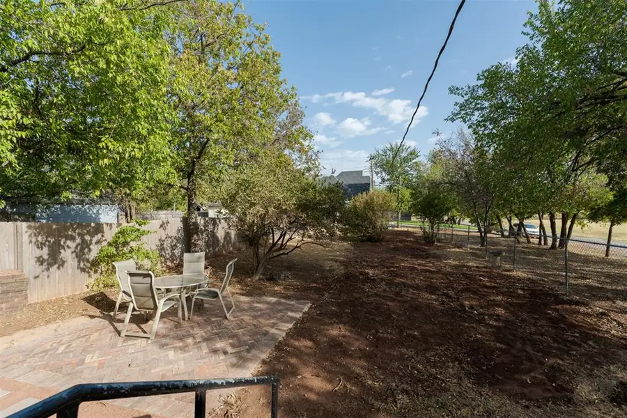 1533 NW 39th Street, Oklahoma City, OK 73118 - #3