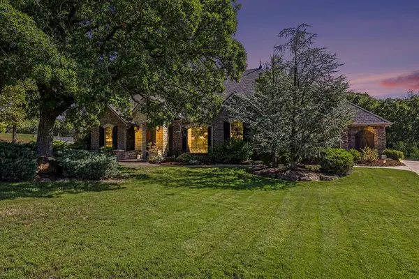 13408 Raintree Lane, Edmond, OK 73013