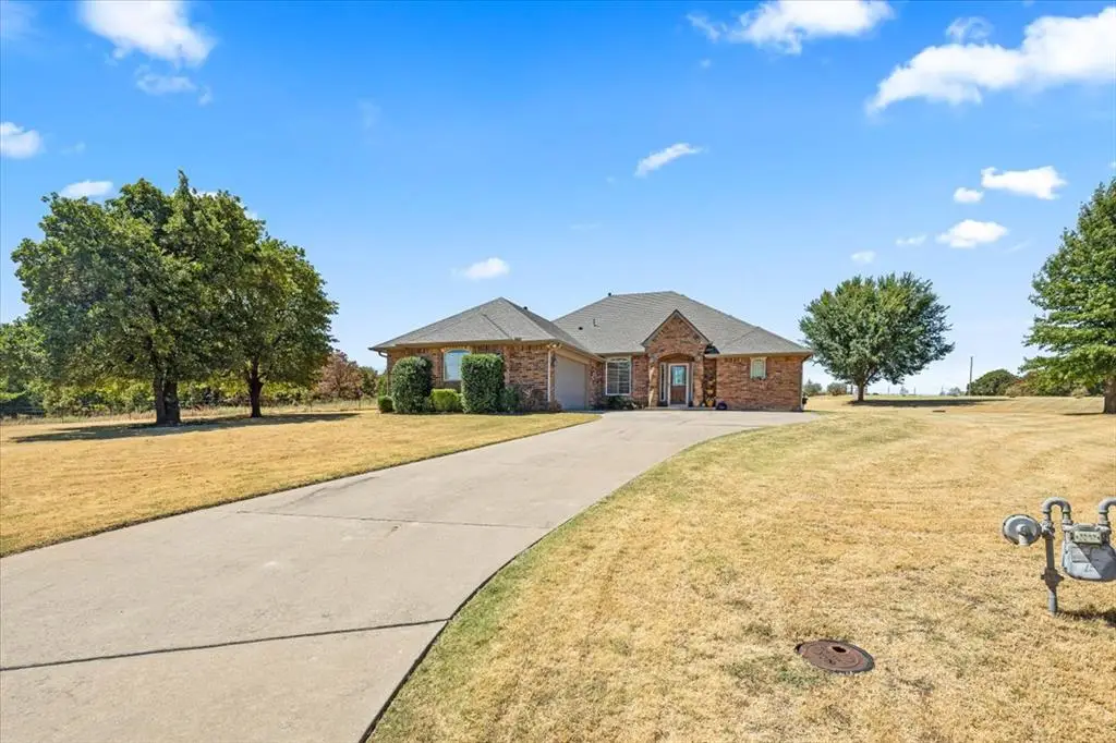 8149 Linda Lane, Guthrie, OK 73044 - #1