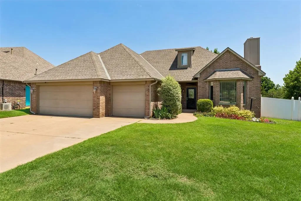 2214 Cedar Pointe Circle, Edmond, OK 73003 - #1