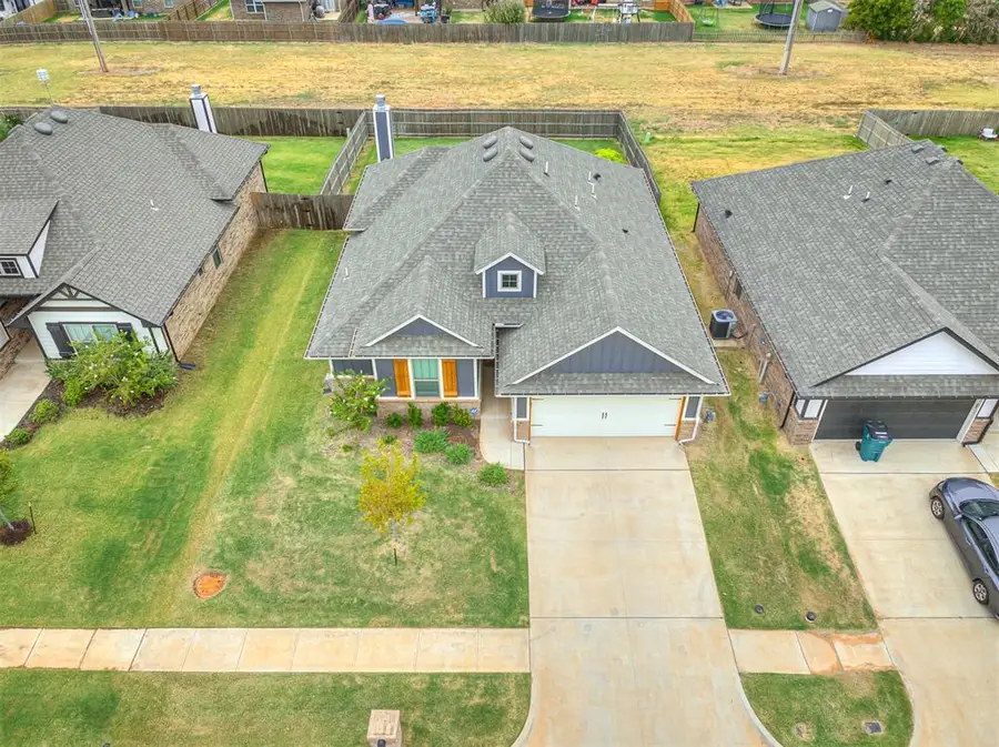 8733 Poppey Place, Yukon, OK 73099 - #3
