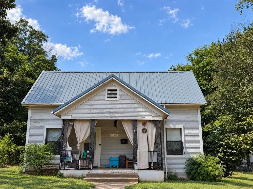 105 SE Adams Street, Idabel, OK 74745 - #1