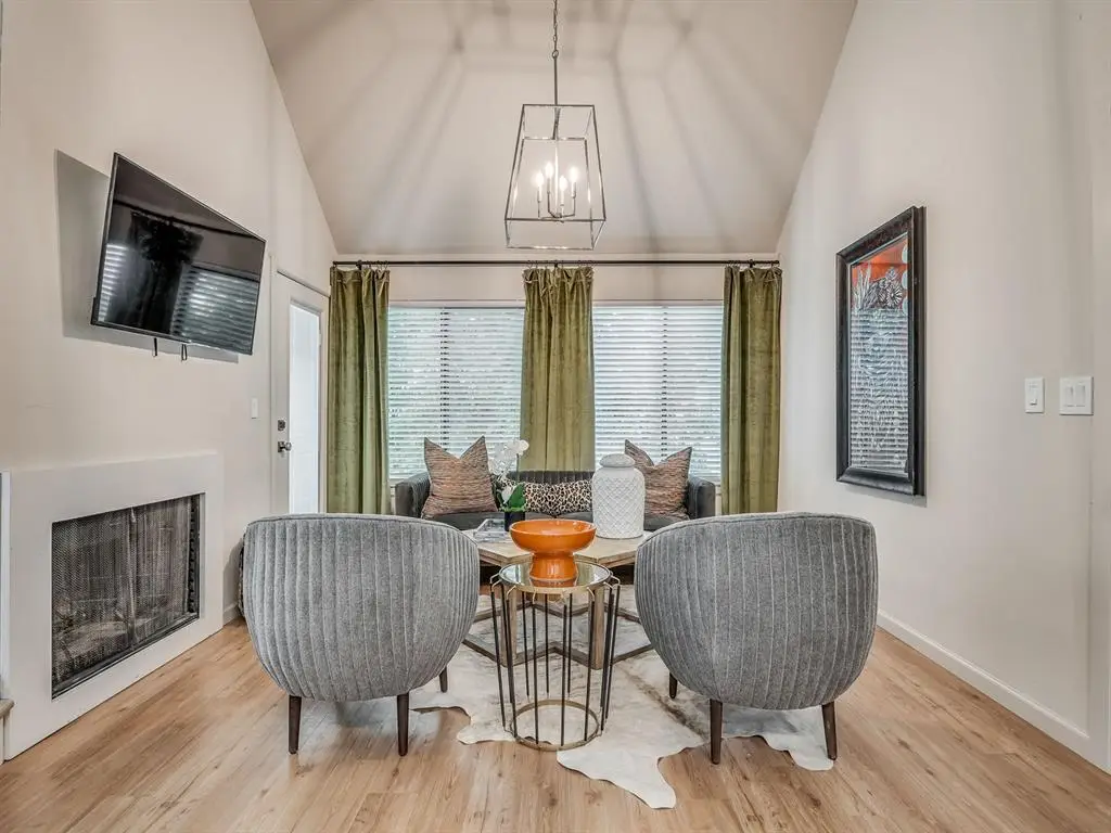 11540 N May Avenue #205E, Oklahoma City, OK 73120 - #1