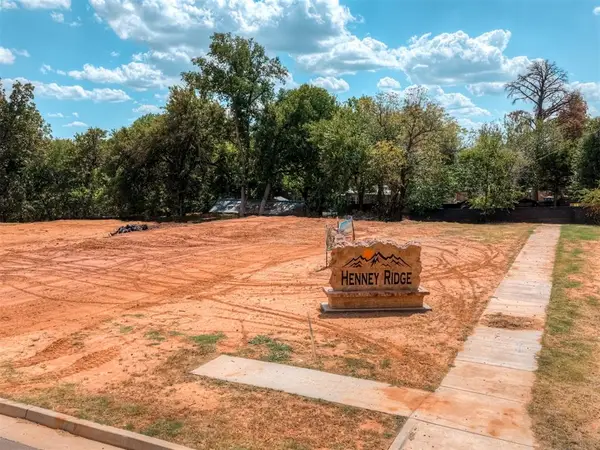 14027 Henney Ridge Street, Choctaw, OK 73020