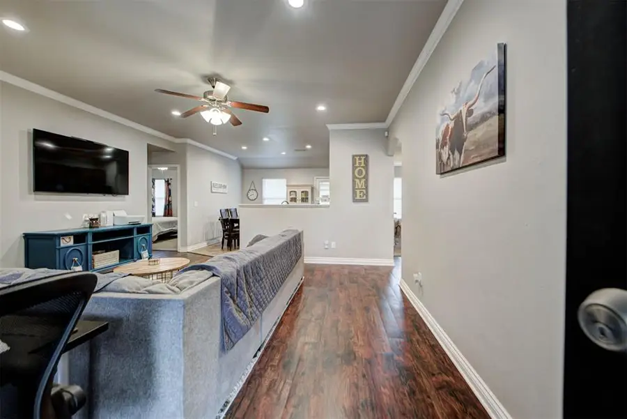 2302 W Bradford Circle, Newcastle, OK 73065 - #3