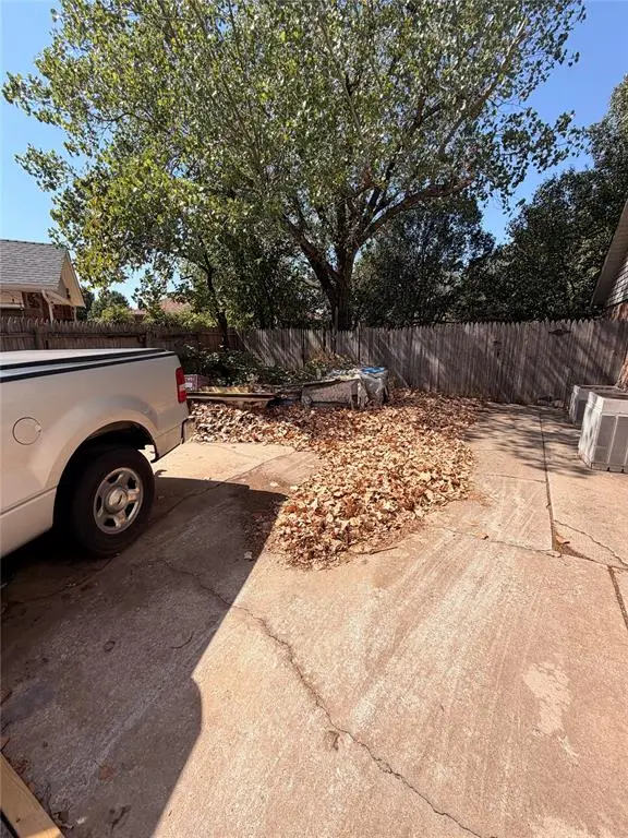 7928 Maehs Lane, Oklahoma City, OK 73162 - #2
