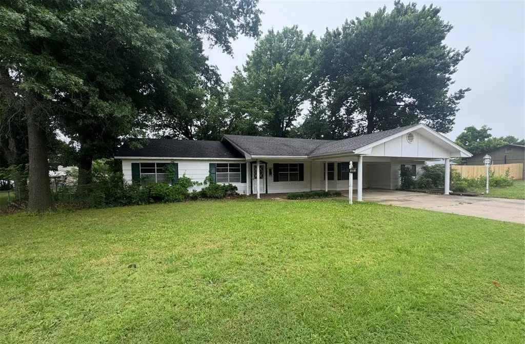 1205 E Indianola Street, Wynnewood, OK 73098 - #1