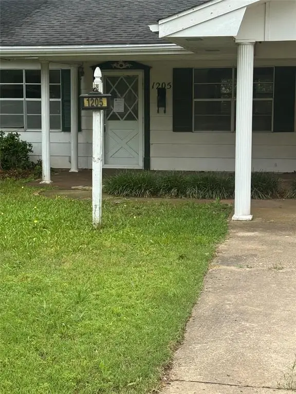 1205 E Indianola Street, Wynnewood, OK 73098 - #2