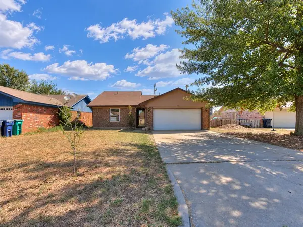 16 Bellgate Drive, Yukon, OK 73099