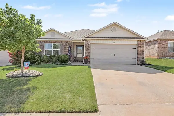 9628 High Noon Road, Yukon, OK 73099