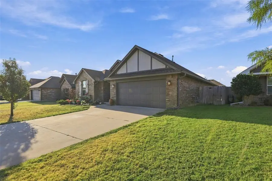 1728 W Blake Way, Mustang, OK 73064 - #3