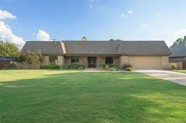 2900 Drakestone Avenue, Oklahoma City, OK 73120