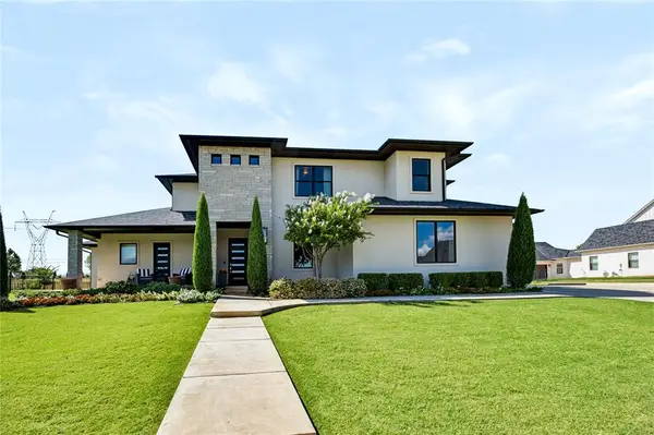 21485 S Sawtooth Circle, Edmond, OK 73012