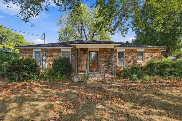 Address Withheld By Seller, Noble, OK 73068