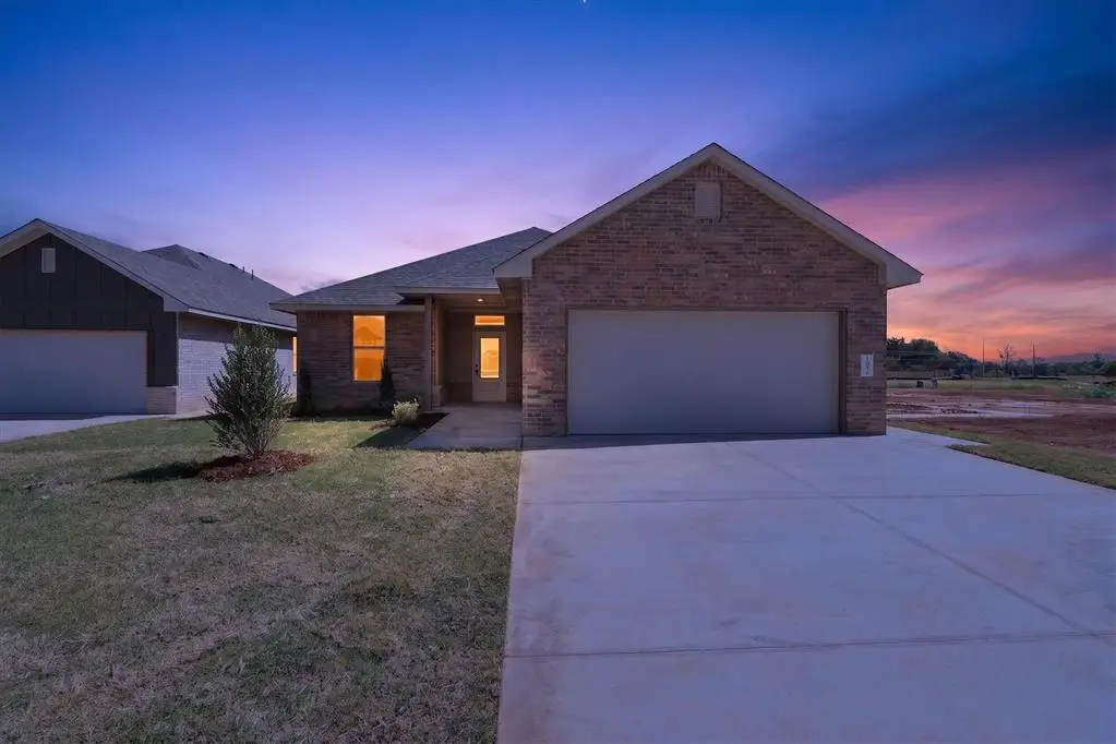 1924 Sage Valley Terrace, Yukon, OK 73099 - #1