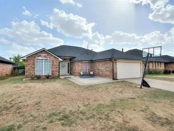 11712 SW 7th Street, Yukon, OK 73099