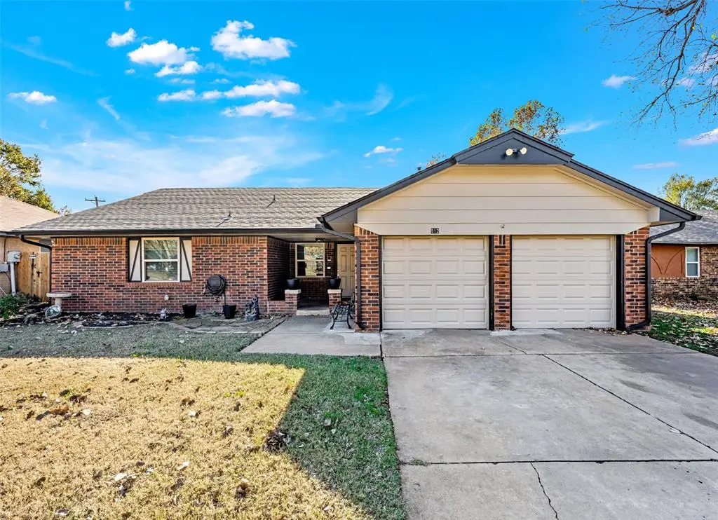 512 Wood Hollow Lane, Moore, OK 73160 - #1
