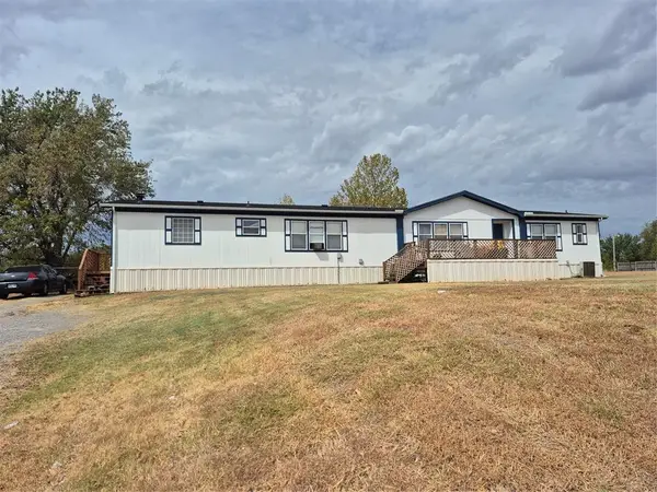417 S Cemetery Road, Tuttle, OK 73089