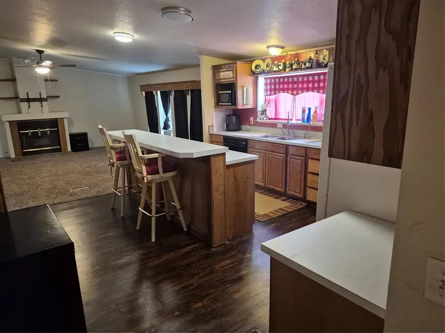 417 S Cemetery Road, Tuttle, OK 73089 - #3