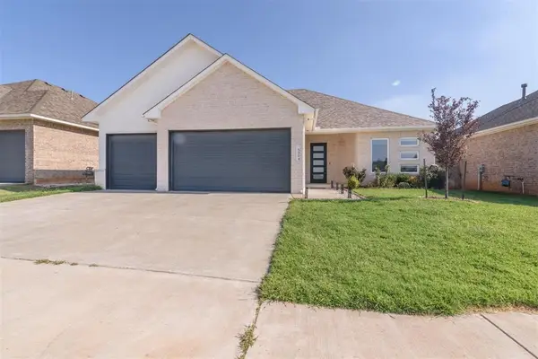 5904 NW 158th Street, Edmond, OK 73013