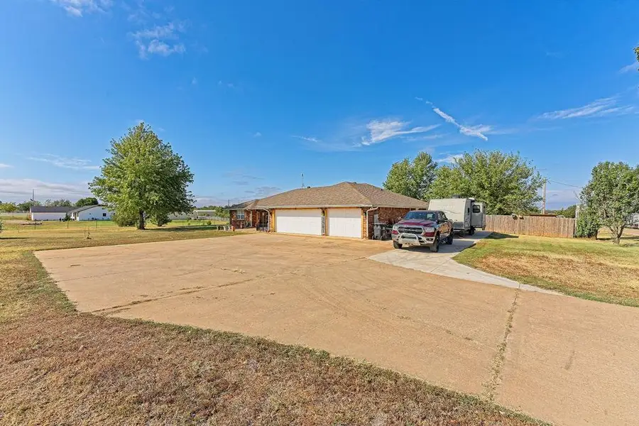 1901 S Broadway, Guthrie, OK 73044 - #2