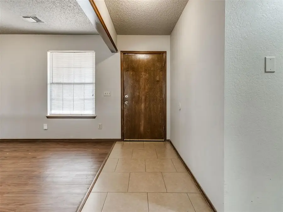 10417 Casa Linda, Oklahoma City, OK 73139 - #3