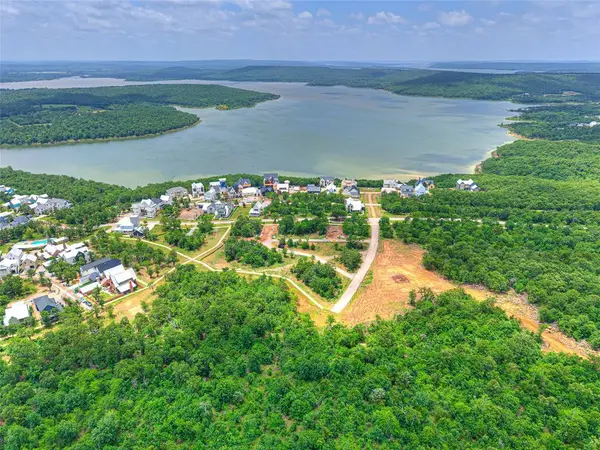 115 Lower Greenway, Carlton Landing, OK 74432