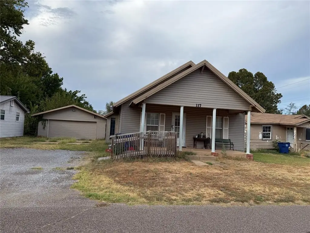 117 E Perry Lane, Mustang, OK 73064 - #1