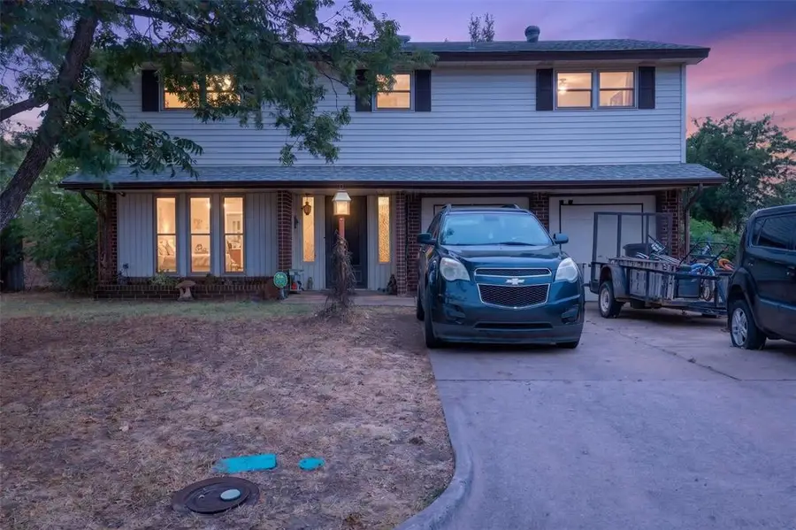 4736 Newport Drive, Del City, OK 73115 - #2