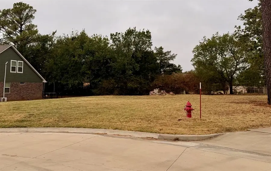 1812 Larkin Lane, Shawnee, OK 74804 - #2