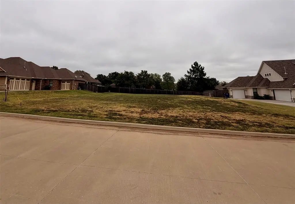 1917 Carleton Lane, Shawnee, OK 74804 - #1