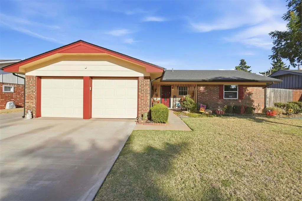 2512 Cherokee Strip Street, Altus, OK 73521 - #1