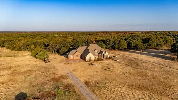 10501 Dobbs Road, Wellston, OK 74881