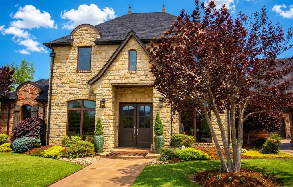 8825 Legacy Crossing Road, Oklahoma City, OK 73169 - #1