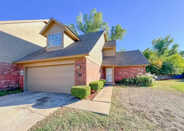 16 Coventry Court, Edmond, OK 73012