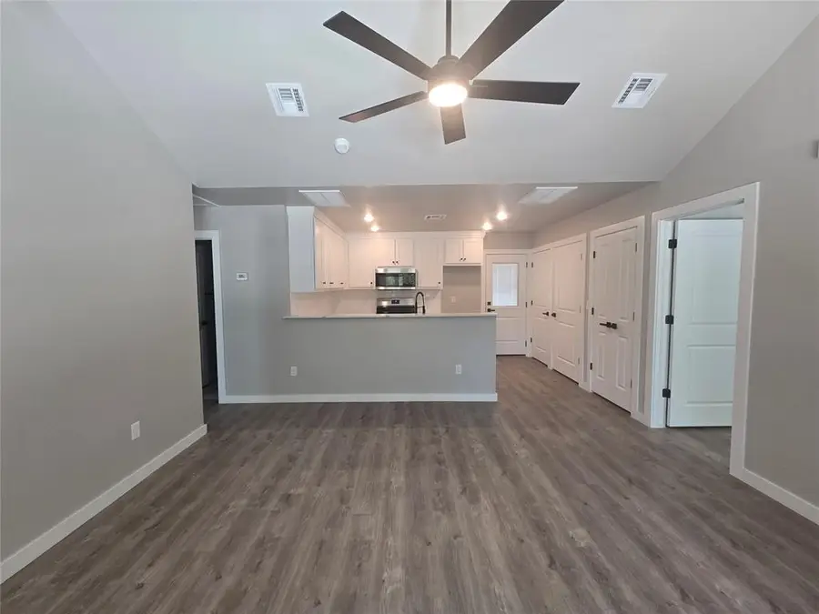 1304 E Margaret Street, Shawnee, OK 74801 - #3