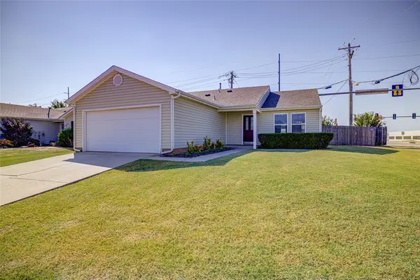 524 English Elm Lane, Norman, OK 73069