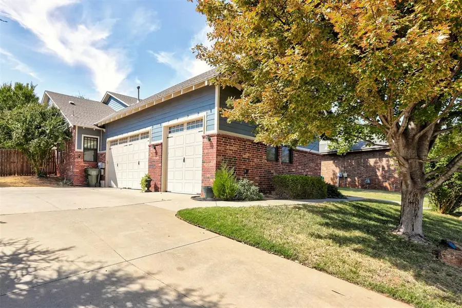 717 Falling Sky Drive, Edmond, OK 73034 - #3
