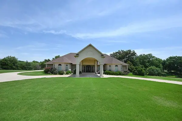 6015 N Chateau Court, Stillwater, OK 74075