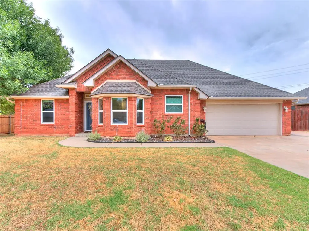 1533 E Persimmon Lane, Mustang, OK 73064 - #1
