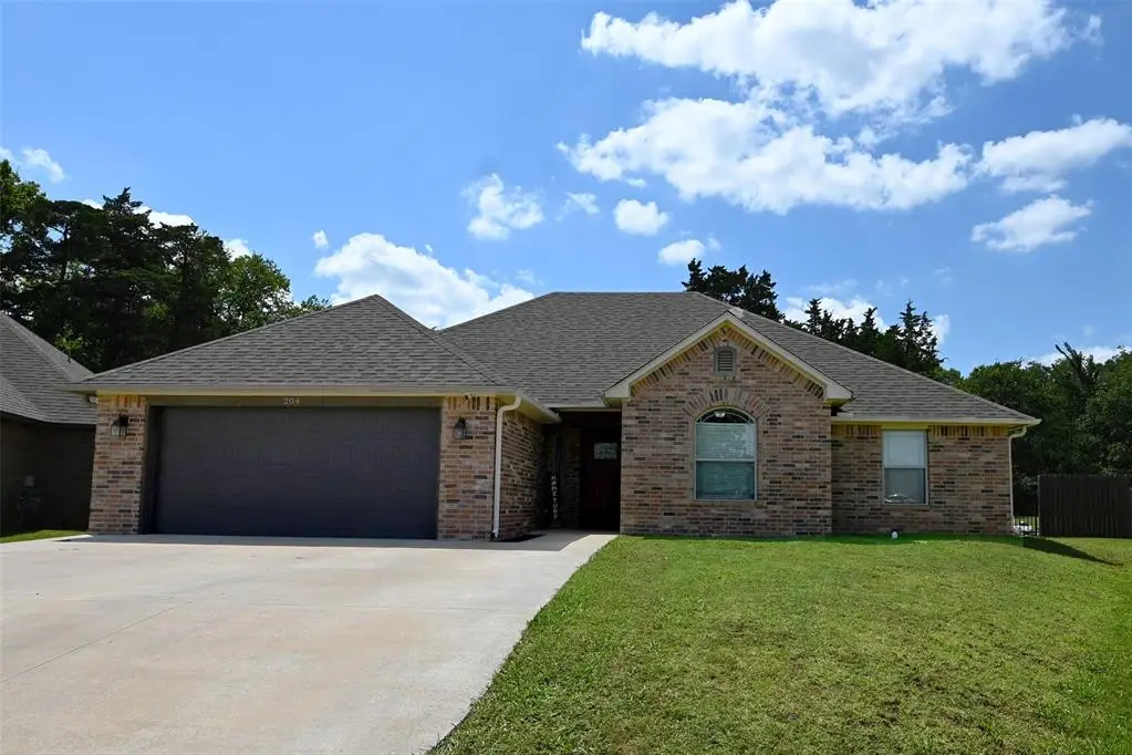204 N Boardwalk Street, Stillwater, OK 74075 - #1