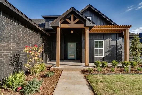 11615 NW 106th Street, Yukon, OK 73099