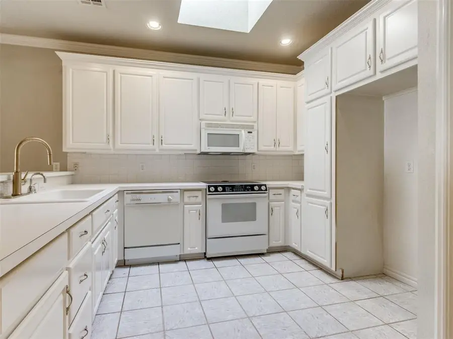 953 Heather Glen Drive, Norman, OK 73072 - #2