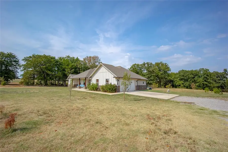 337030 E 1016 Road, Meeker, OK 74855 - #2